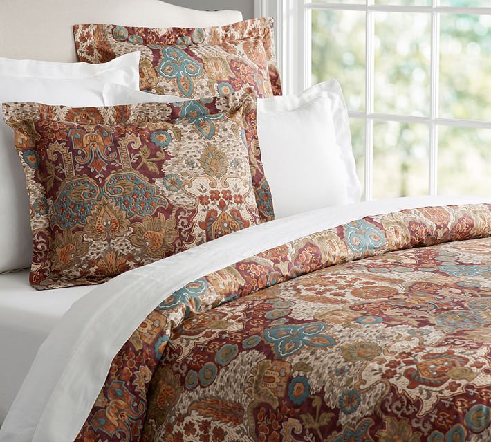 POTTERY BARN ORGANIC ANGELINA REVERSIBLE FULL/QUEEN DUVET COVER, BRAND