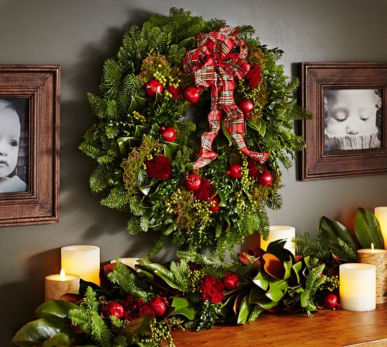 Live English Holiday Wreath | Pottery Barn